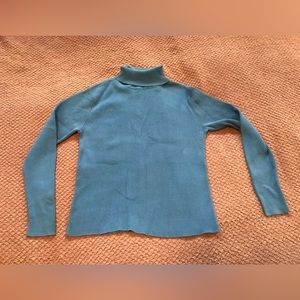 Vintage blue turtleneck ribbed cotton sweater in EVC